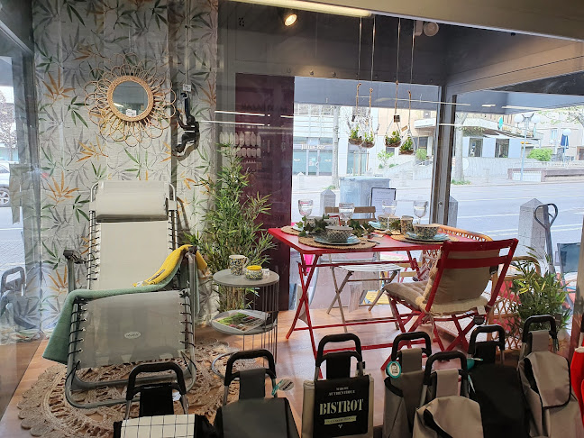 Kommentare und Rezensionen über Maxi Bazar