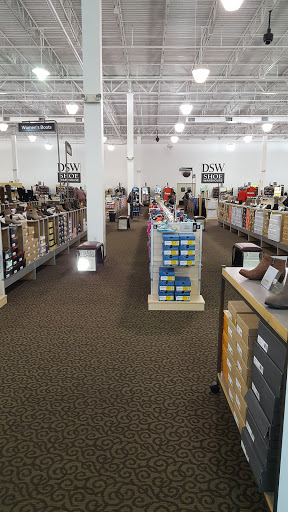 Shoe Store «DSW Designer Shoe Warehouse», reviews and photos, 375 E Altamonte Dr, Altamonte Springs, FL 32701, USA