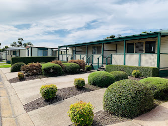 Log Cabin Park Accommodation