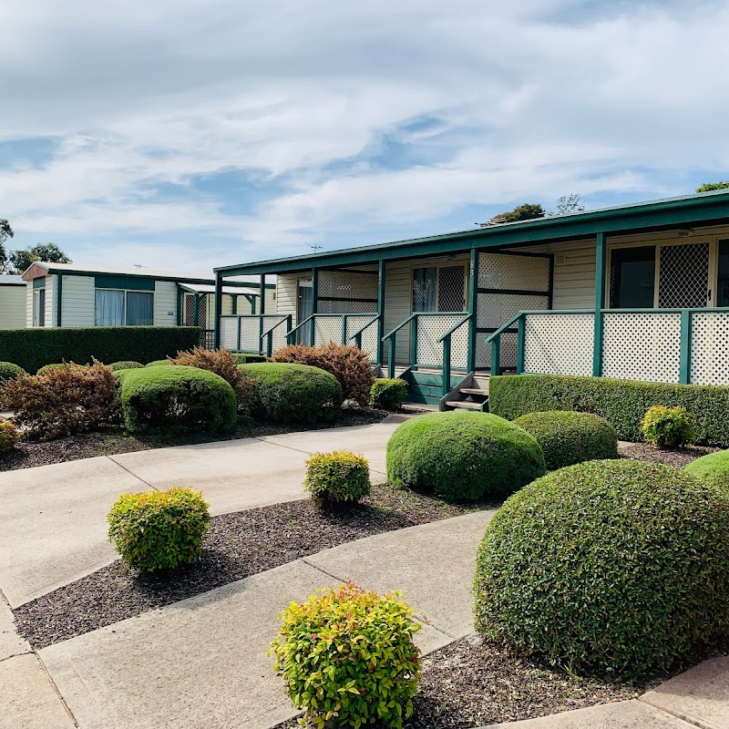 Log Cabin Park Accommodation