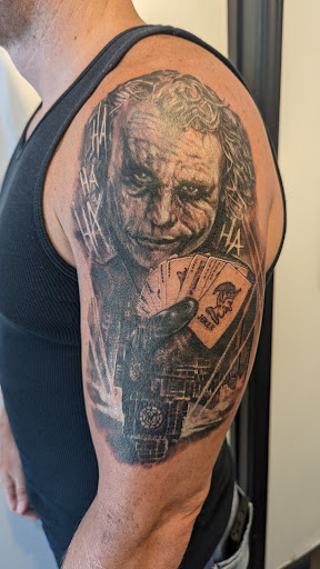 Explore popeye tattoo ideas, creative tattoo ideas in Sioux City, available at Addictive Tattoo-Piercing