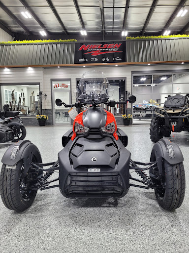 Motorsports Store «Nielsen Enterprises», reviews and photos, 130 S Milwaukee Ave, Lake Villa, IL 60046, USA