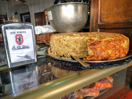 Información y opiniones sobre La Oja Blanca de Segovia