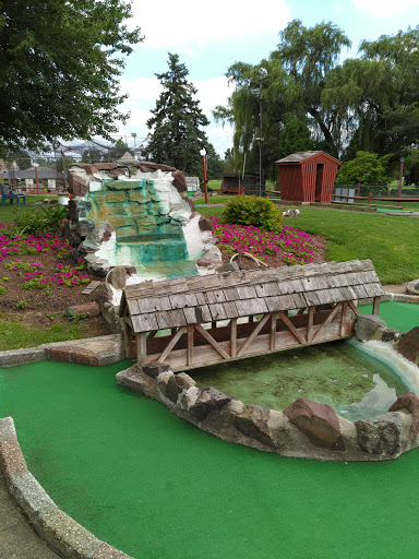 Golf Course «Waltz Golf Farm», reviews and photos, 303 W Ridge Pike, Limerick, PA 19468, USA