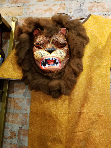 Thrift Store «Thrifty Hippy Thrift Store», reviews and photos, 218 Petaluma Blvd N, Petaluma, CA 94952, USA