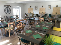 Atmosphère du Restaurant Café Bistrot L'IB à Le Puy-en-Velay - n°4
