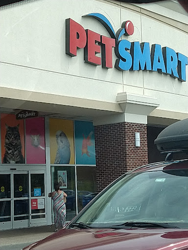 Pet Supply Store «PetSmart», reviews and photos, 3401 Erie Blvd E, Syracuse, NY 13214, USA