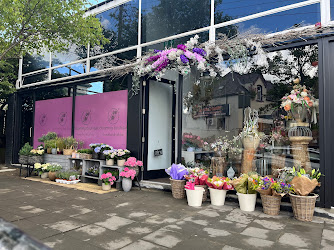 Local Flower Shop - Pickup Point