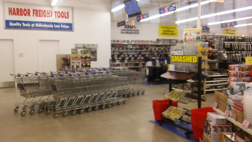 Hardware Store «Harbor Freight Tools», reviews and photos, 2418 Commercial Way, Spring Hill, FL 34606, USA