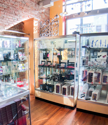 Lingerie Store «VaVaVooom», reviews and photos, 57 Broadway, Asheville, NC 28801, USA