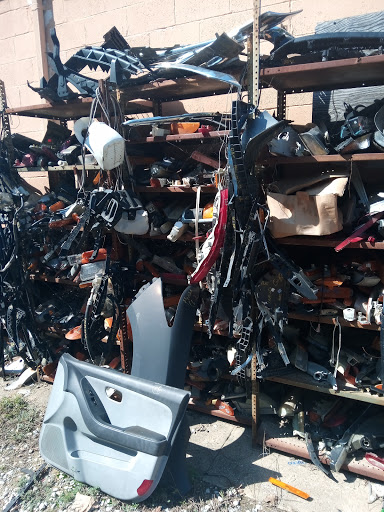 Auto Body Parts Supplier «Auto Parts Place Used & New», reviews and photos, 4417 E Jefferson St, Grand Prairie, TX 75051, USA