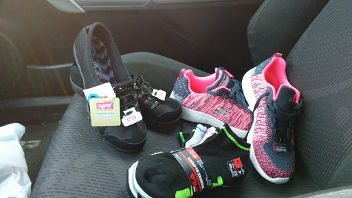 Department Store «T.J. Maxx», reviews and photos, 1330 River Valley Blvd, Lancaster, OH 43130, USA