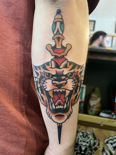 Explore awesome finger tattoo ideas, creative tattoo ideas in Tulsa, available at Electric Gnome Tattoo