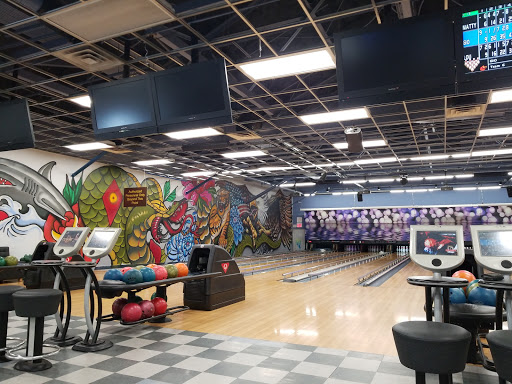 Bowling Alley «Lane 8 Bowling Center», reviews and photos, 124 Wainwright Dr, Brooklyn, NY 11252, USA