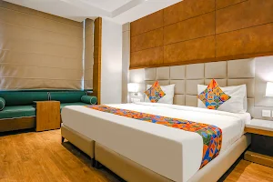 FabHotel Hexa Chhatarpur - Hotel in Chattarpur, New Delhi image
