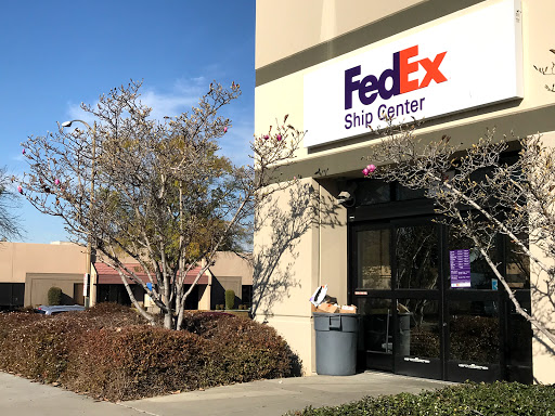 Shipping and Mailing Service «FedEx Ship Center», reviews and photos, 710 Dado St, San Jose, CA 95131, USA