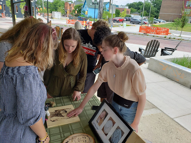 Sunday Artisan Market by null