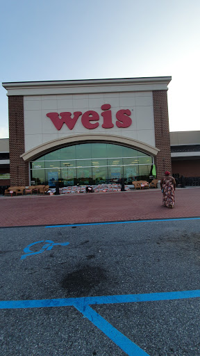 Grocery Store «Weis Markets», reviews and photos, Glenlivet Dr, Allentown, PA 18106, USA