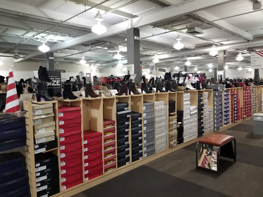 Shoe Store «DSW Designer Shoe Warehouse», reviews and photos, 2500 Central Park Ave, Yonkers, NY 10710, USA