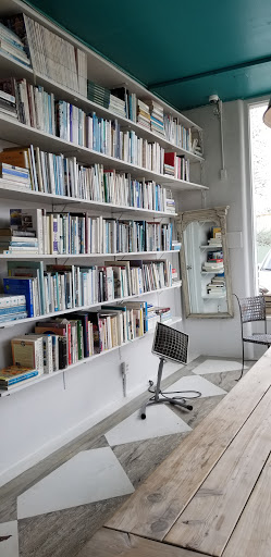 Grocery Store «Locally Grown Gardens», reviews and photos, 1050 E 54th St, Indianapolis, IN 46220, USA