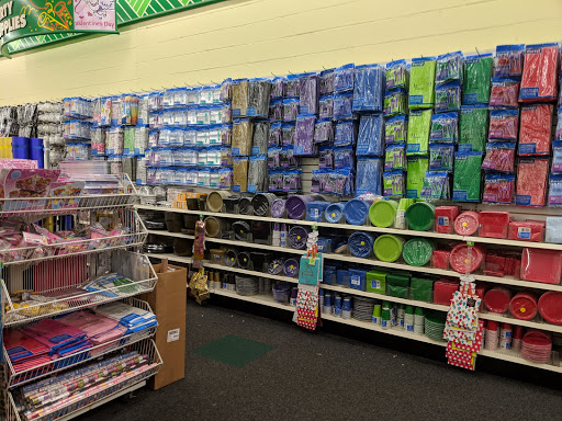 Dollar Store «Dollar Tree», reviews and photos, 1351 S Main St #500, Boerne, TX 78006, USA