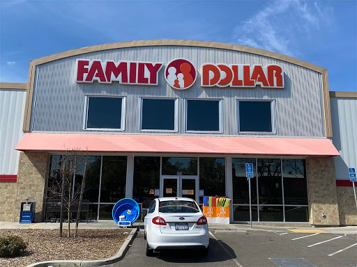 Dollar Store «FAMILY DOLLAR», reviews and photos, 104 N Lincoln Way, Galt, CA 95632, USA
