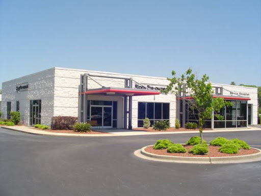 Used Car Dealer «Rippy Auto World», reviews and photos, 4949 New Centre Dr, Wilmington, NC 28403, USA