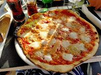 Pizza du Restaurant français Aux Berges de la Vézère à Montignac-Lascaux - n°13