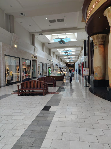 Restaurant «The Cheesecake Factory», reviews and photos, 9309 SW Washington Square Rd, Tigard, OR 97223, USA