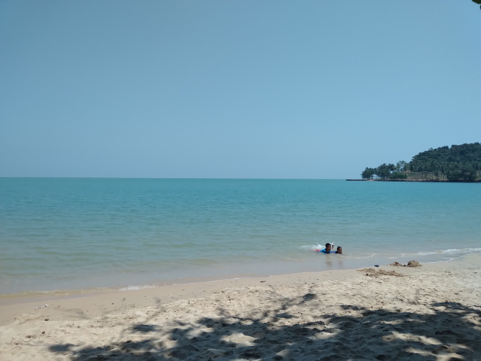 Foto av Sichon Beach med rymlig strand