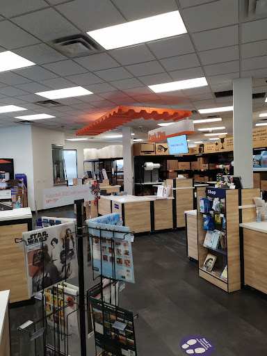 Print Shop «FedEx Office Print & Ship Center», reviews and photos, 10854 Myhre Pl NW, Silverdale, WA 98383, USA