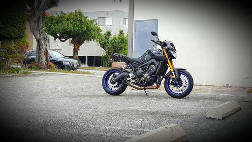 Motorcycle Dealer «Moto Club di Santa Monica», reviews and photos, 2013 Lincoln Blvd, Santa Monica, CA 90405, USA