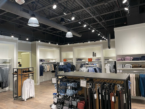 Clothing Store «Banana Republic», reviews and photos, 1 Premium Outlet Blvd, Tinton Falls, NJ 07753, USA