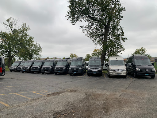 Chicago Van Rentals image 9