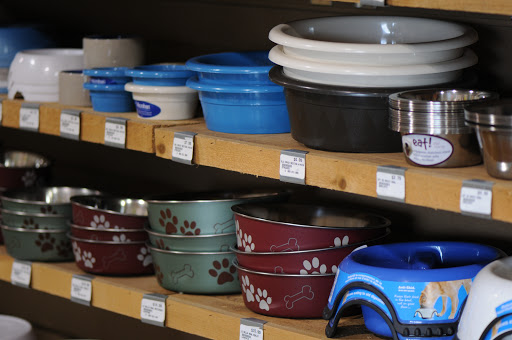 Pet Supply Store «Pets Barn», reviews and photos, 9722 Potranco Rd, San Antonio, TX 78251, USA