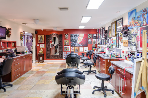 Dharma Tattoo Studio, 40 Curtiss Pkwy, Miami Springs, FL 33166, USA, 