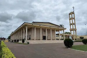 Cathédrale Saint Augustin de Yamoussoukro image