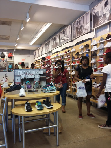 Shoe Store «Finish Line», reviews and photos, 1610 Lighthouse Pl, Michigan City, IN 46360, USA