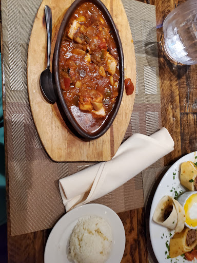 Turkish Restaurant «Tuckerbox», reviews and photos, 1 S Main St, White River Junction, VT 05001, USA