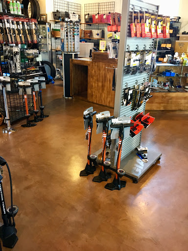 Bicycle Store «The Hub Cyclery», reviews and photos, 7880 Old Redwood Hwy, Cotati, CA 94931, USA