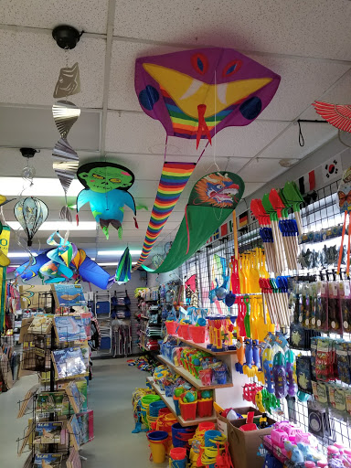 Toy Store «NorthWest Winds Kite Store», reviews and photos, 130 SW Hwy 101, Lincoln City, OR 97367, USA