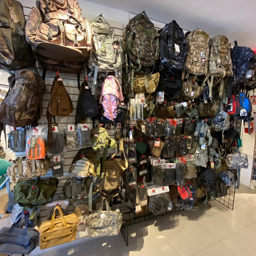 Stores to buy women's backpacks Managua
