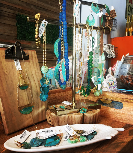 Market «Birdies Market & Catering | Grassroots Coffee», reviews and photos, 206 N Patterson St, Valdosta, GA 31601, USA