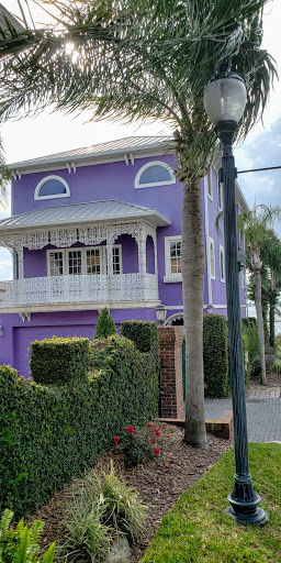 Book Store «Barrel of Books and Games», reviews and photos, 128 W 4th Ave, Mt Dora, FL 32757, USA