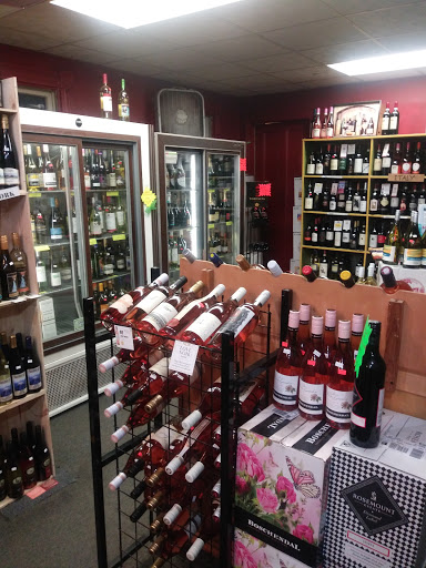 Wine Store «Schuber Liquor Store», reviews and photos, 373 Park Ave, Rochester, NY 14607, USA