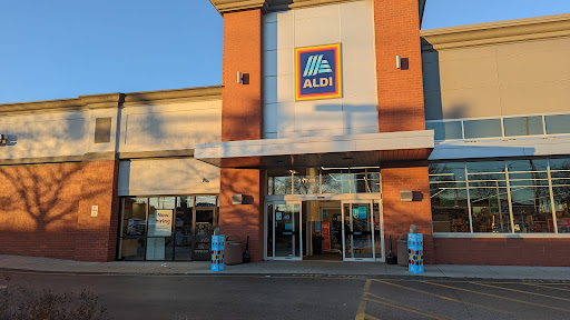 Supermarket «ALDI», reviews and photos, 11745 Olive Blvd, Creve Coeur, MO 63141, USA