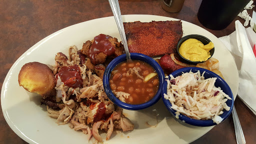 Barbecue Restaurant «Red Hot & Blue-Fairfax, VA», reviews and photos, 4150 Chain Bridge Rd, Fairfax, VA 22030, USA