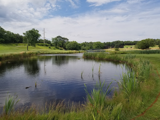 Country Club «White Cliffs Country Club», reviews and photos, 1 Eastcliff Dr, Plymouth, MA 02360, USA