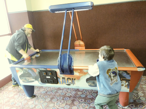 Movie Theater «Regal Cinemas Massillon 12», reviews and photos, 175 Cherry Rd NW, Massillon, OH 44646, USA