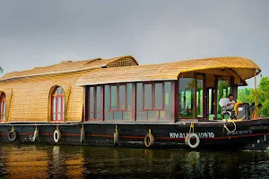 Kumarakom Houseboats image